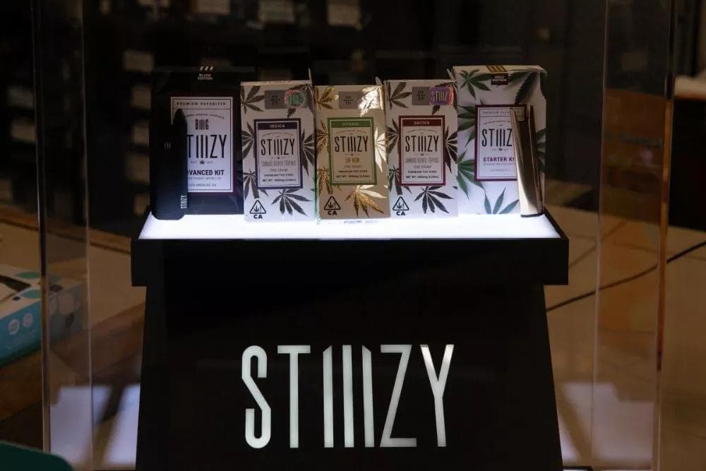 Elevate Your Vaping Game with STIIIZY Pods